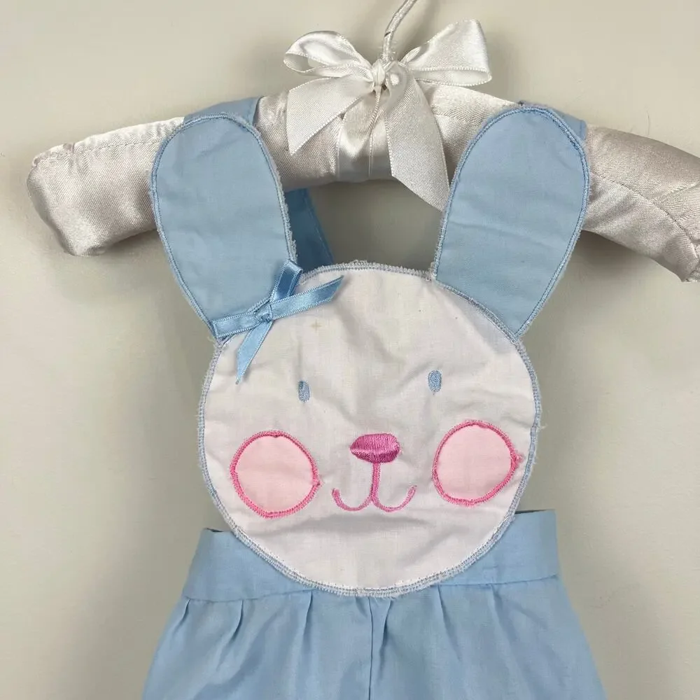 Vintage blue bunny